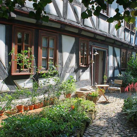 Alte Pfarre Gudensberg Apartamento Exterior foto
